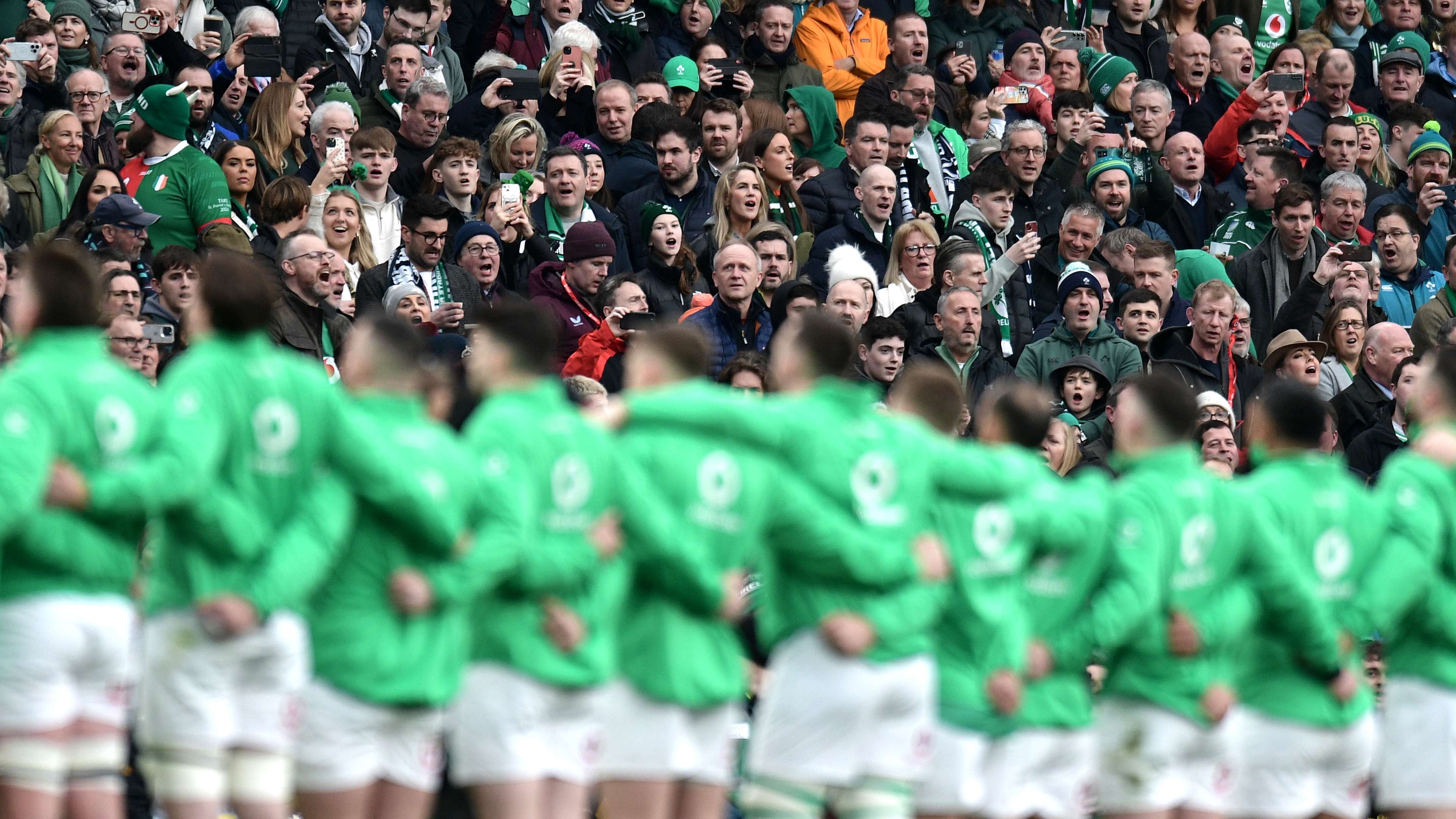 尤其相比比 尤其相比比